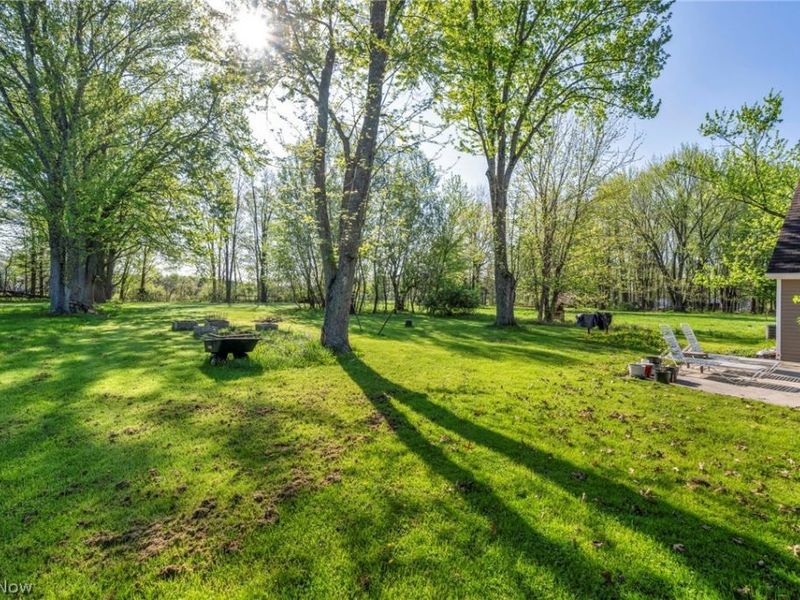 8689 Stearns Road , Olmsted Township, OH 44138 Photo 36