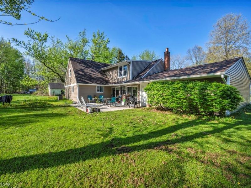 8689 Stearns Road , Olmsted Township, OH 44138 Photo 37