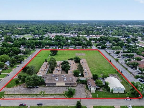 3005 Division Street , Greenville, TX 75401