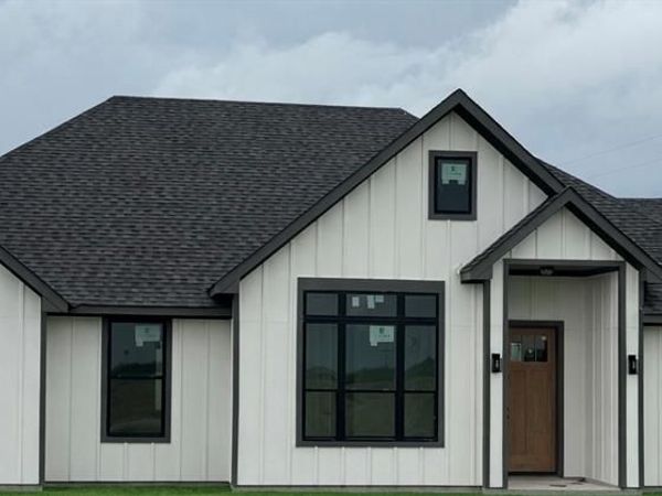 761 Almand Road, Palmer, TX 75152