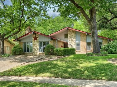 10615 Swallow Lane, Dallas, TX 75218