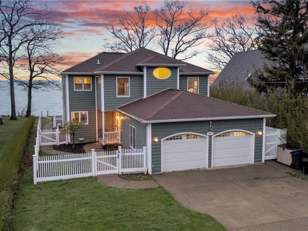 9184 Lakeside Road , Angola, NY 14006