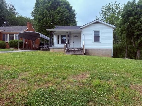121 Doris Avenue , Glasgow, KY 42141