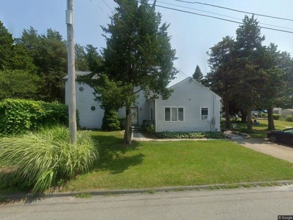 9 Reservation Rd, Unit A, Fairhaven, MA 02719