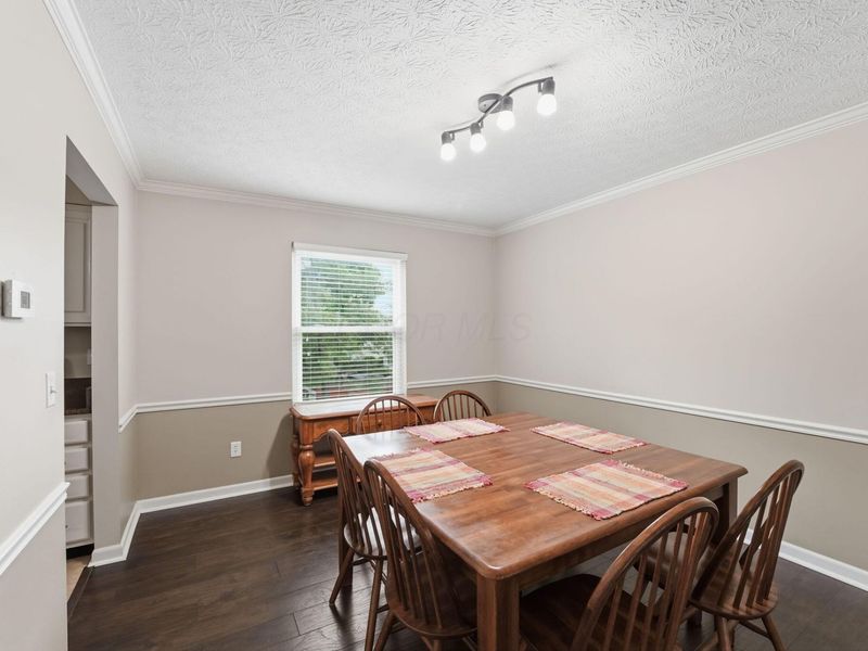 5233 Nightshadow Drive, Westerville, OH 43081 Photo 12