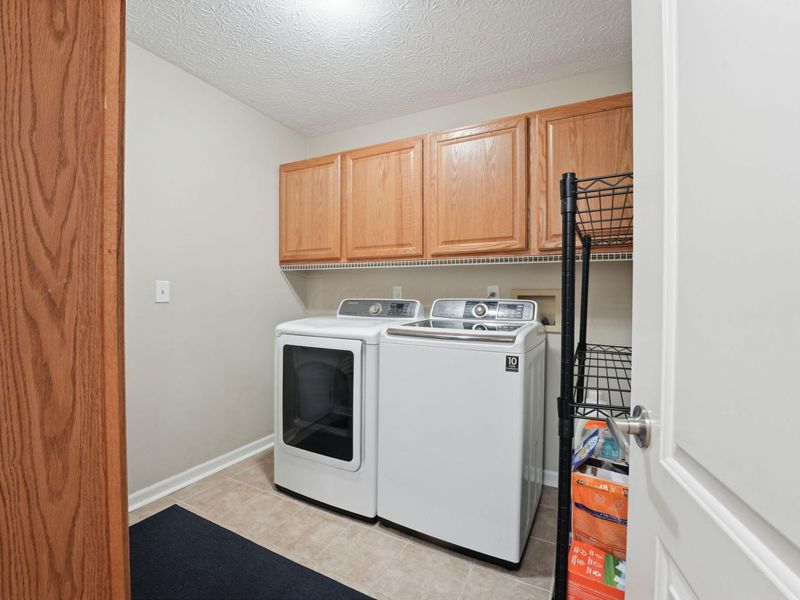 5233 Nightshadow Drive, Westerville, OH 43081 Photo 32