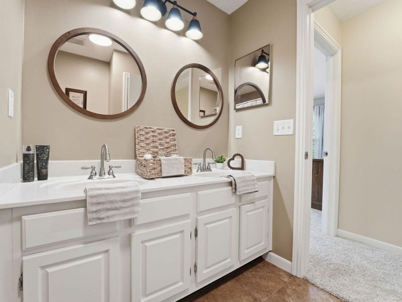5233 Nightshadow Drive, Westerville, OH 43081 Photo 54