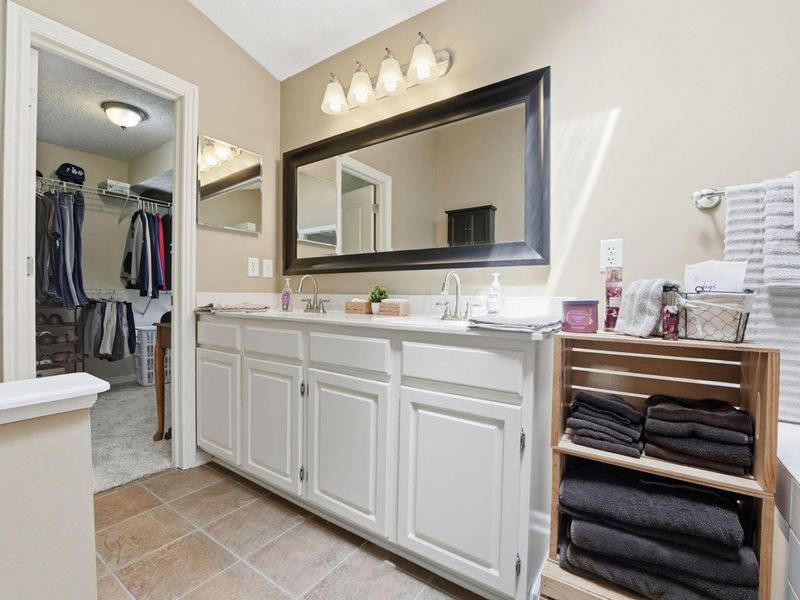 5233 Nightshadow Drive, Westerville, OH 43081 Photo 59