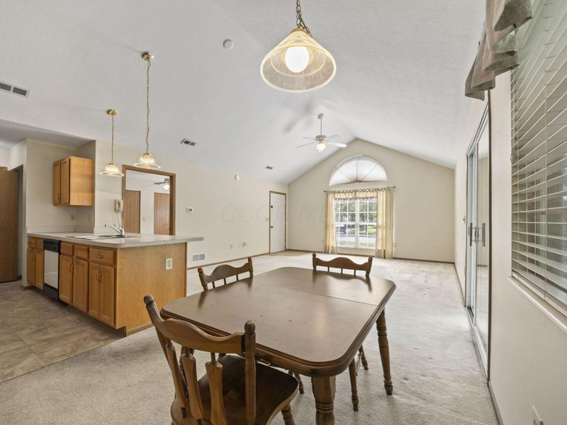 6113 Blendon Chase Drive, Westerville, OH 43081 Photo 16