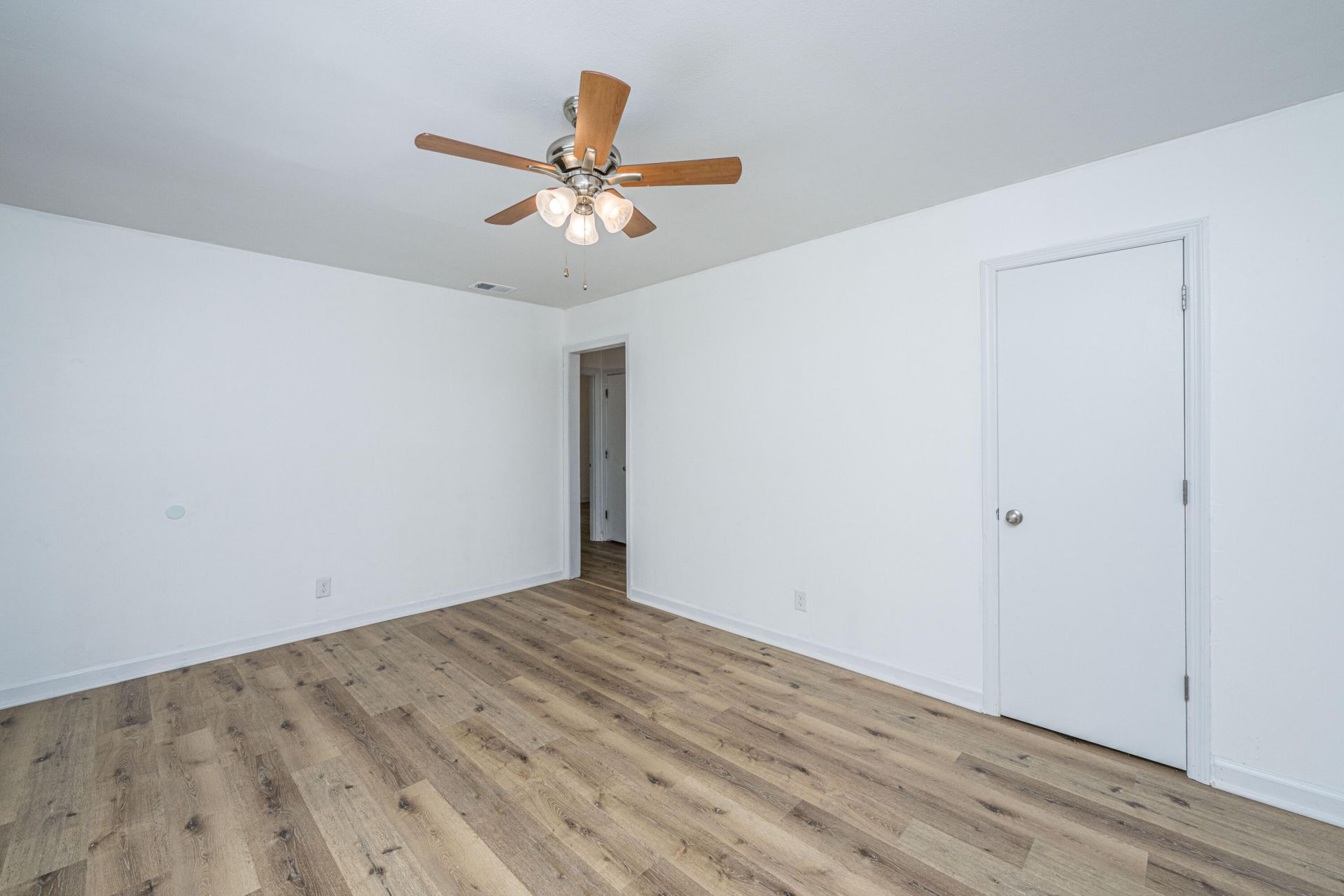 309 Annette Drive Photo 4