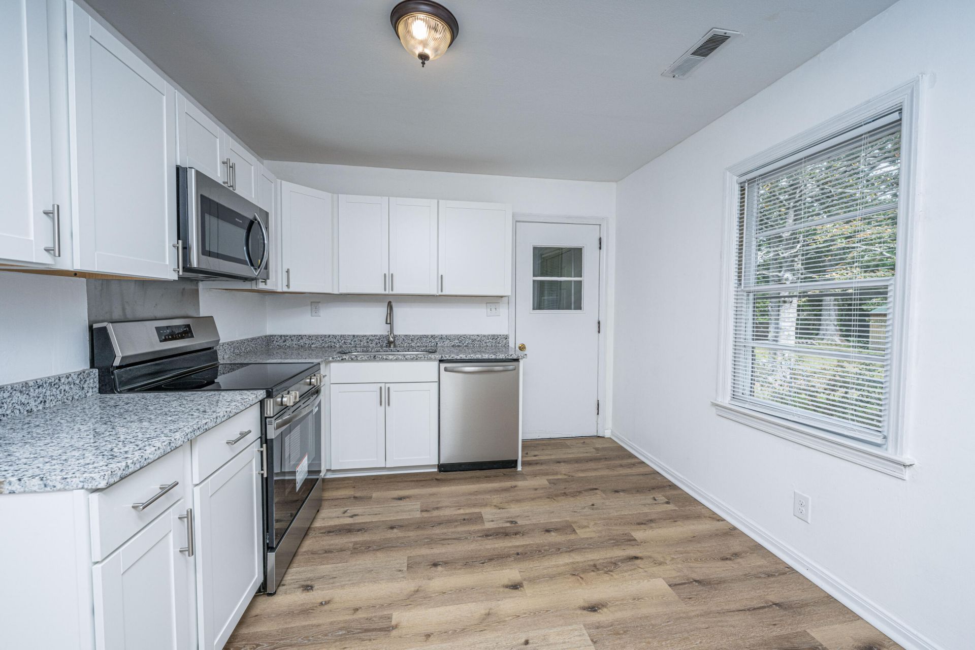 309 Annette Drive Photo 8