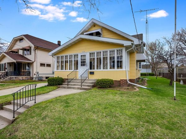 1019 25th STREET, Manitowoc, WI 54220