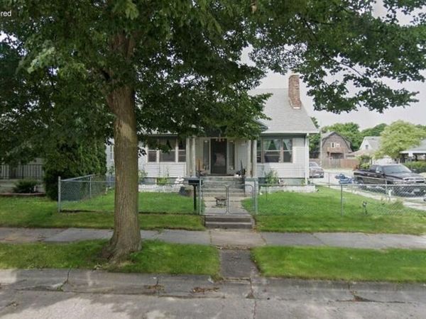 2202 Henry STREET, Sheboygan, WI 53081