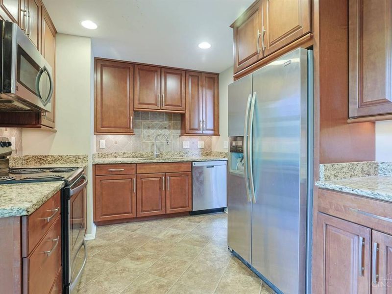 316 Glenroy Avenue, Cincinnati, OH 45233 Photo 12