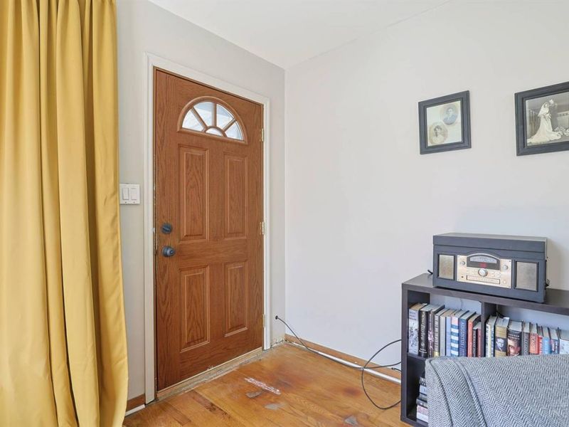 316 Glenroy Avenue, Cincinnati, OH 45233 Photo 4