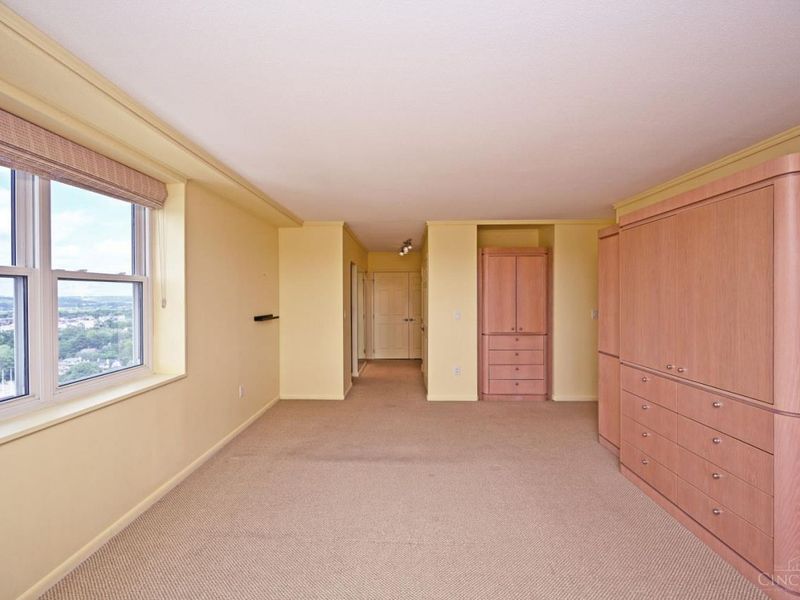 2444 Madison Road, Unit 1410, Cincinnati, OH 45208 Photo 30