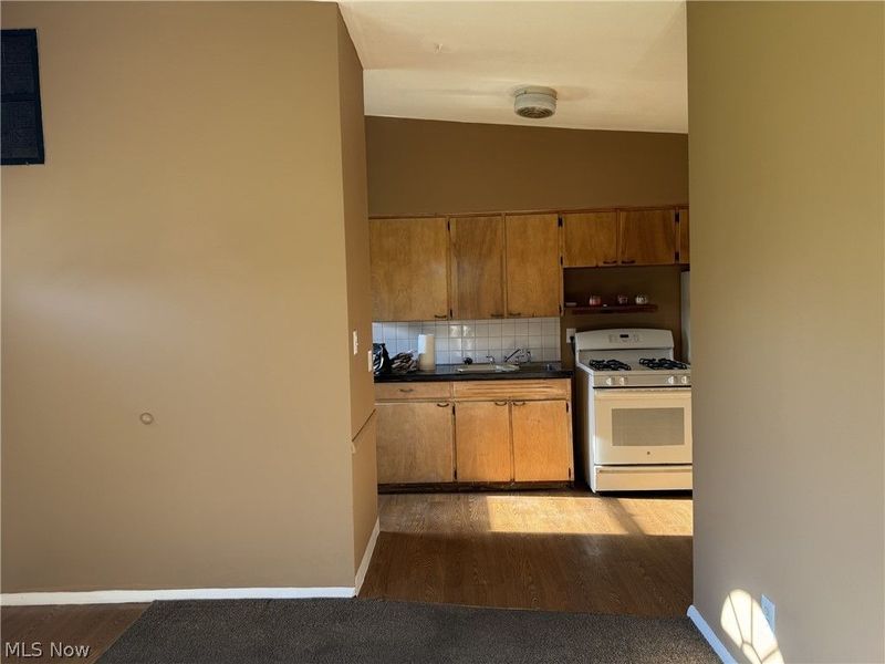 2350 Newton Street, Akron, OH 44305 Photo 5