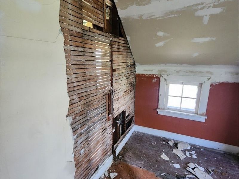 12607 Oakfield Avenue, Cleveland, OH 44105 Photo 5