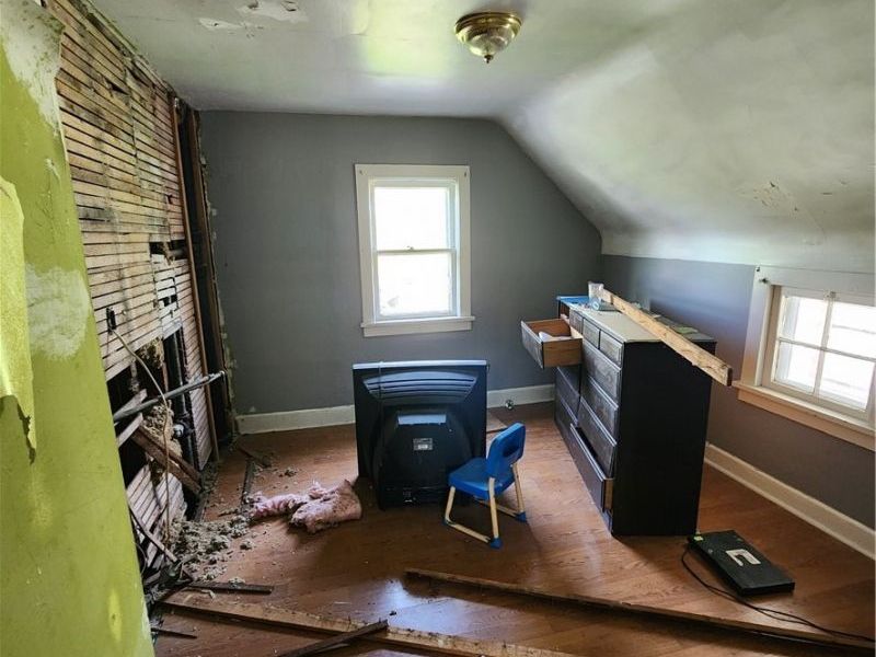 12607 Oakfield Avenue, Cleveland, OH 44105 Photo 7