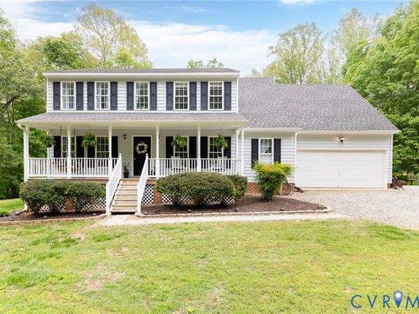 2933 Deercreek Trail , Powhatan, VA 23139