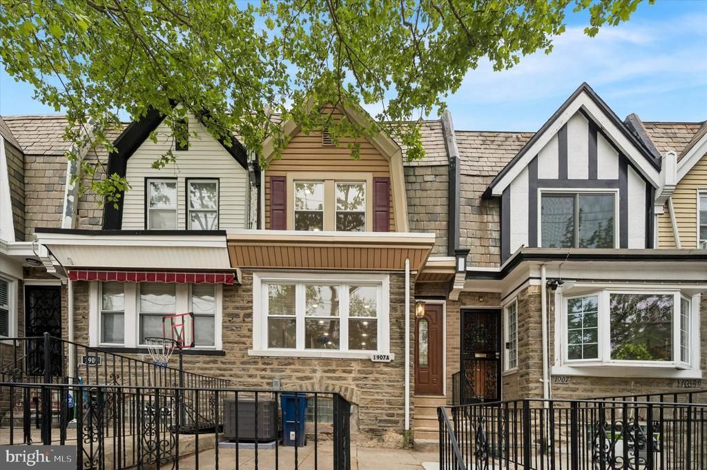1907a 72nd Avenue, Philadelphia, PA 19138 Main Photo