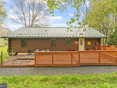 209 TOWNSHIP LINE ROAD, SCHWENKSVILLE, PA 19473