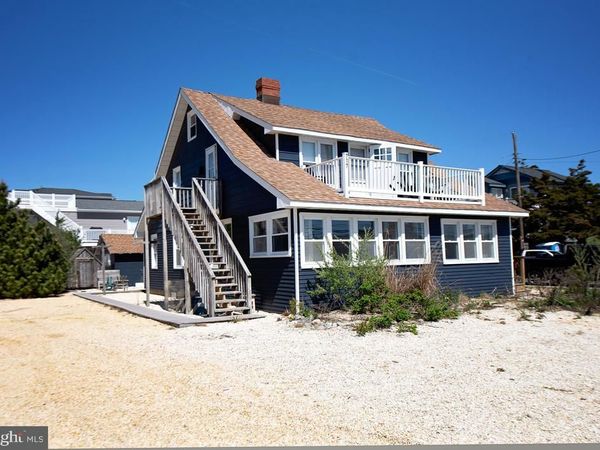717 N CENTRAL AVENUE, SURF CITY, NJ 08008