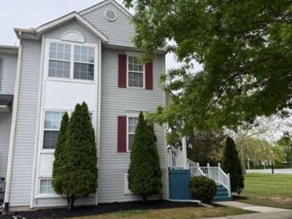 100 BUCKSON COURT, BEAR, DE 19701
