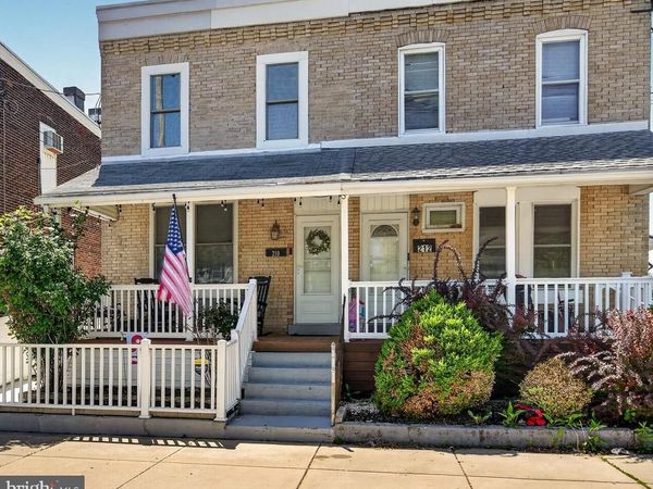 210 MARKET STREET, MARCUS HOOK, PA 19061