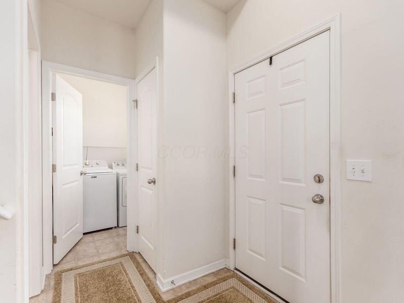 5855 Buckhannon Street, Dublin, OH 43016 Photo 3