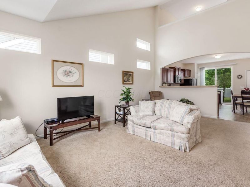 5855 Buckhannon Street, Dublin, OH 43016 Photo 4