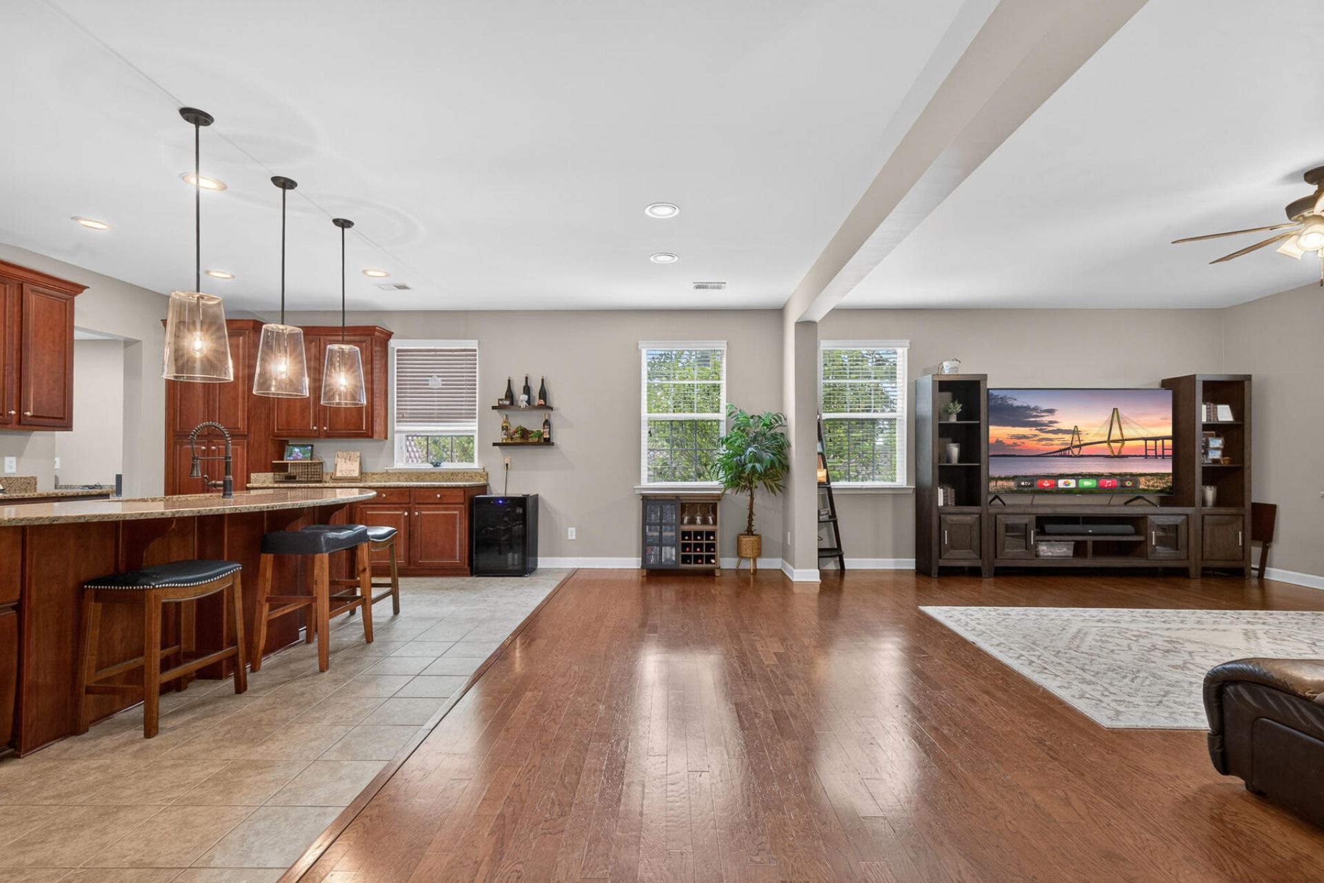 154 Red Leaf Boulevard Photo 22