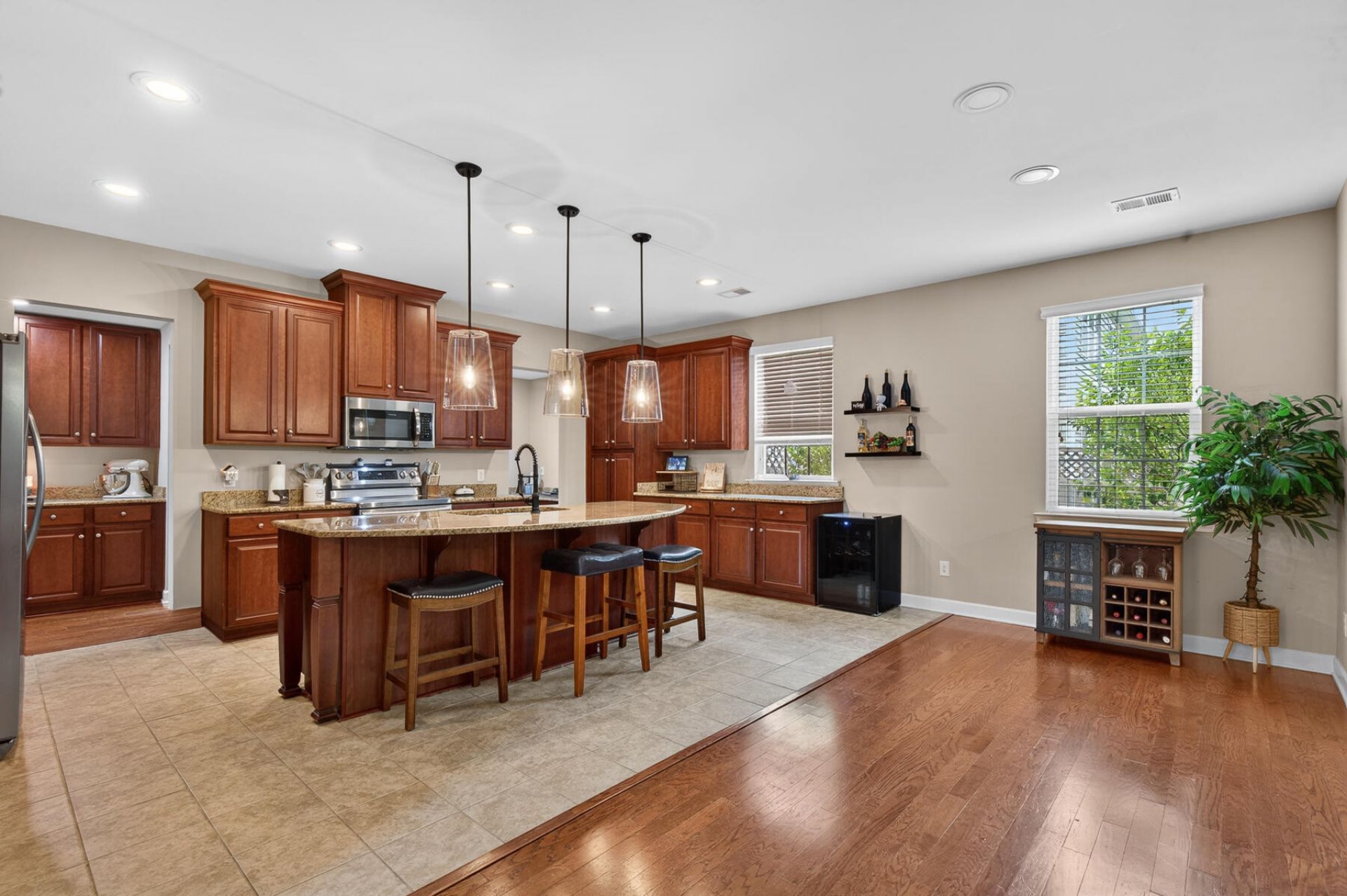 154 Red Leaf Boulevard Photo 29