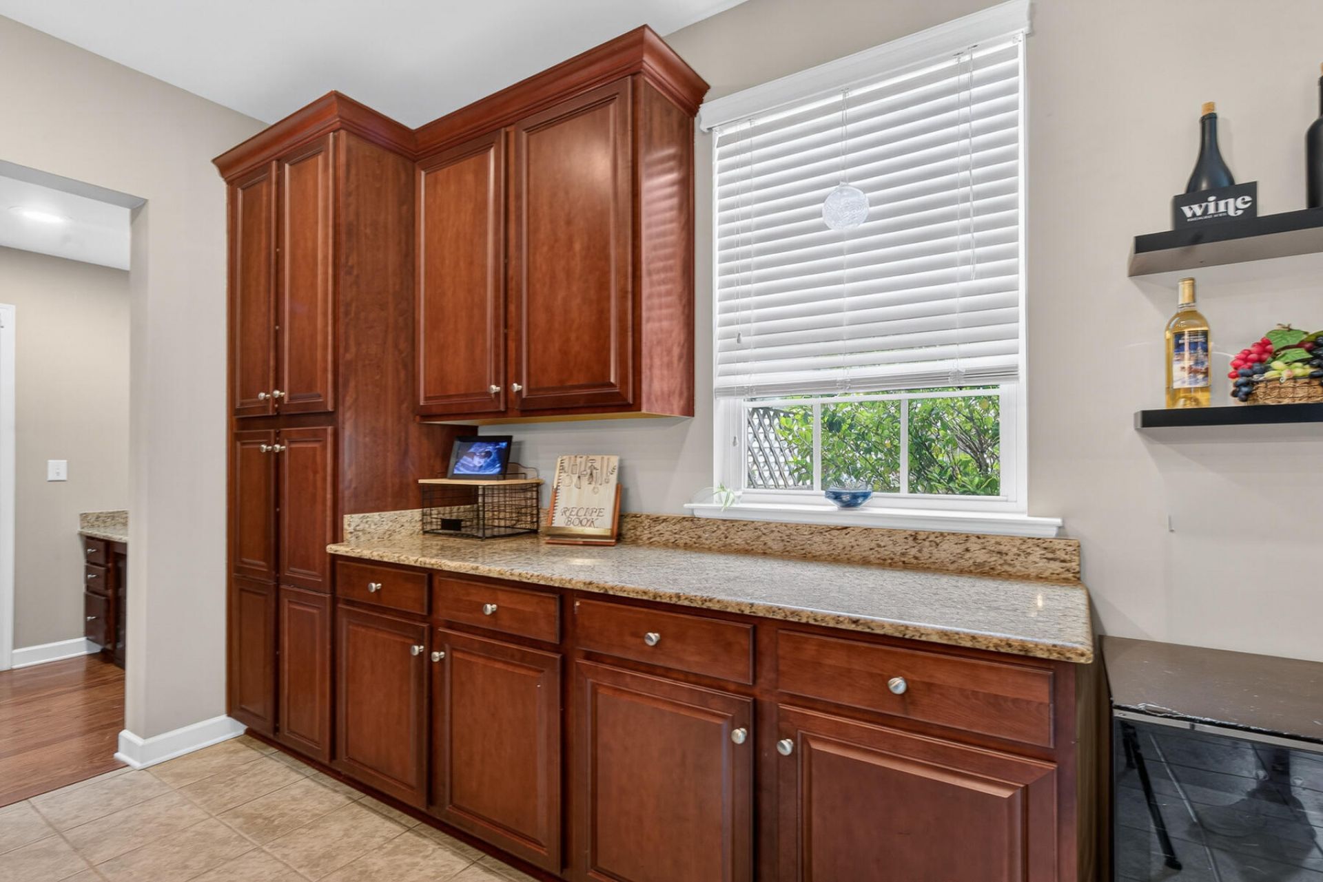 154 Red Leaf Boulevard Photo 38