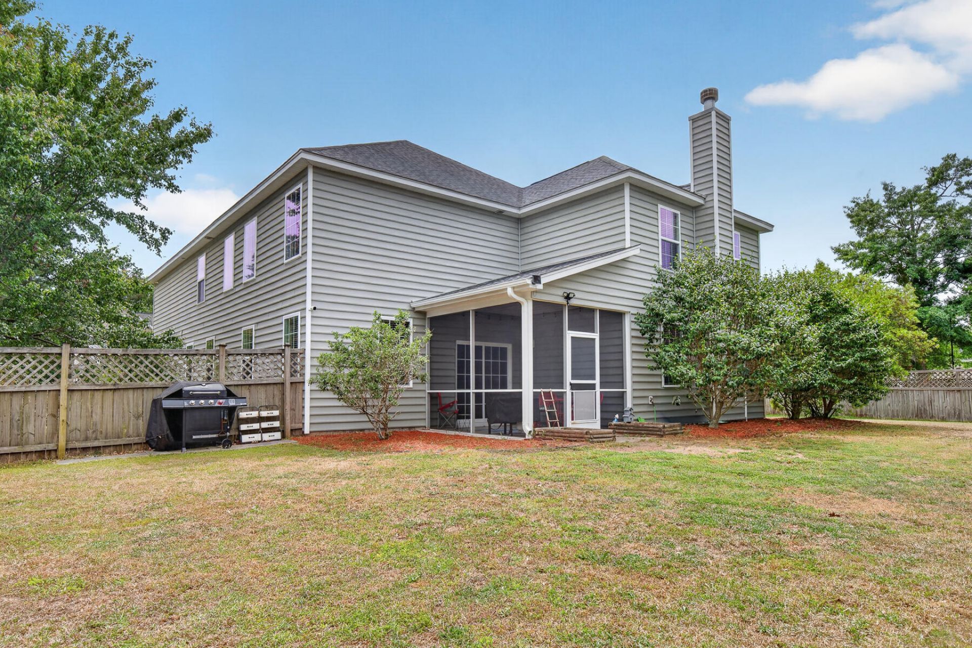 154 Red Leaf Boulevard Photo 63