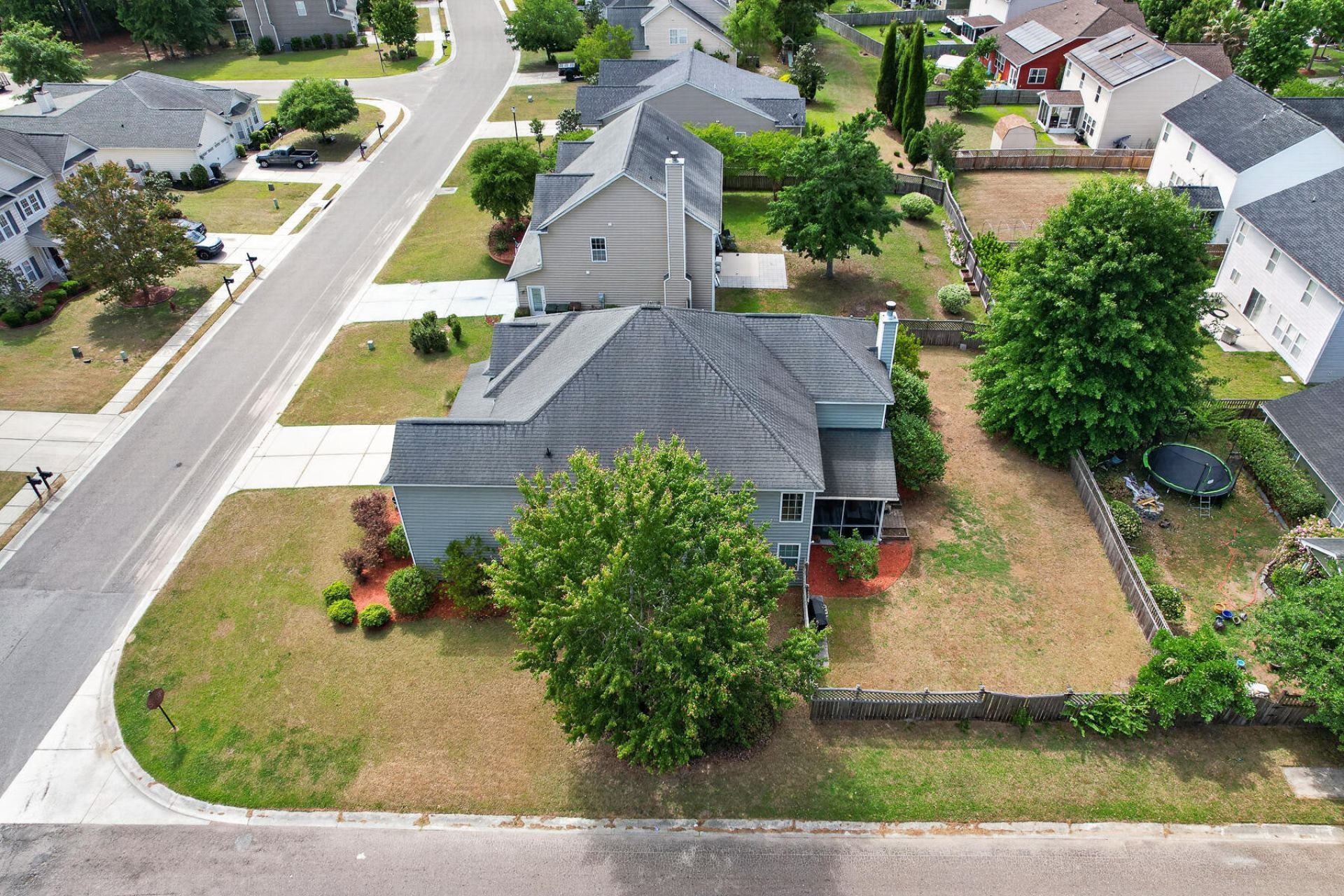154 Red Leaf Boulevard Photo 70