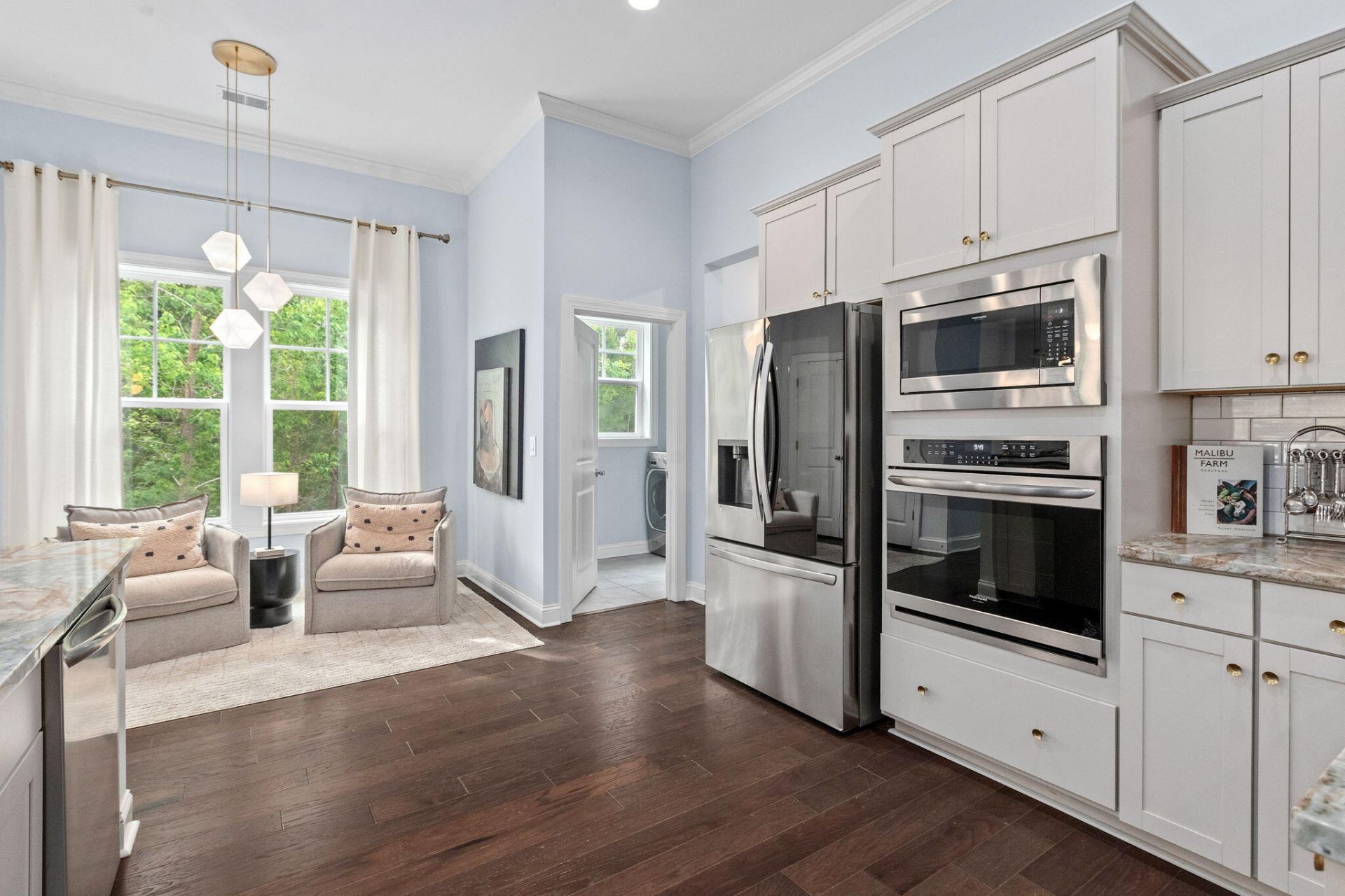 2049 Syreford Court Photo 16