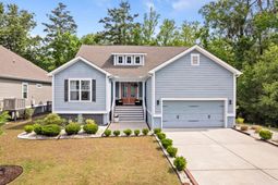 2049 Syreford Court photo 4