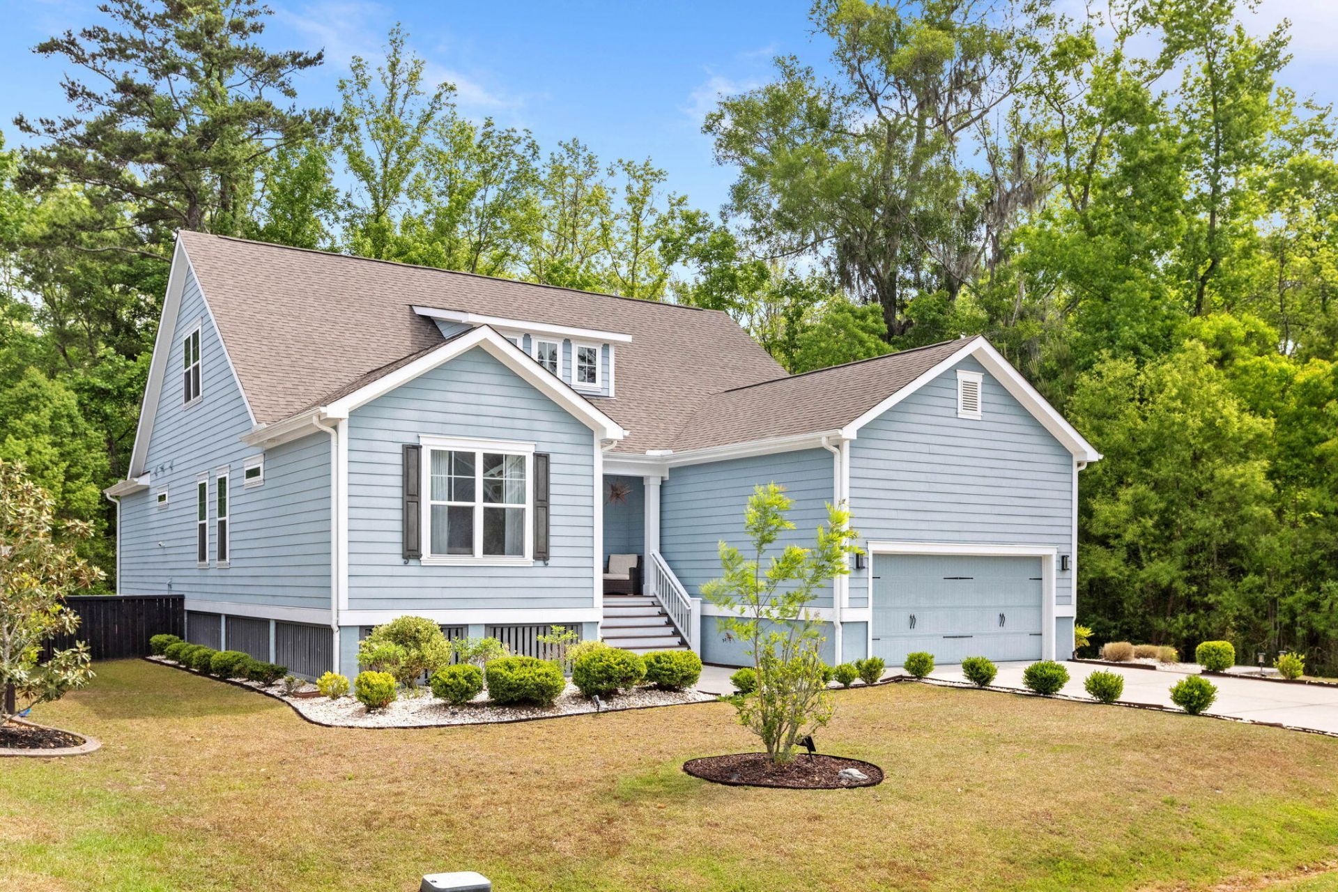 2049 Syreford Court Photo 4