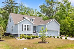 2049 Syreford Court photo 4