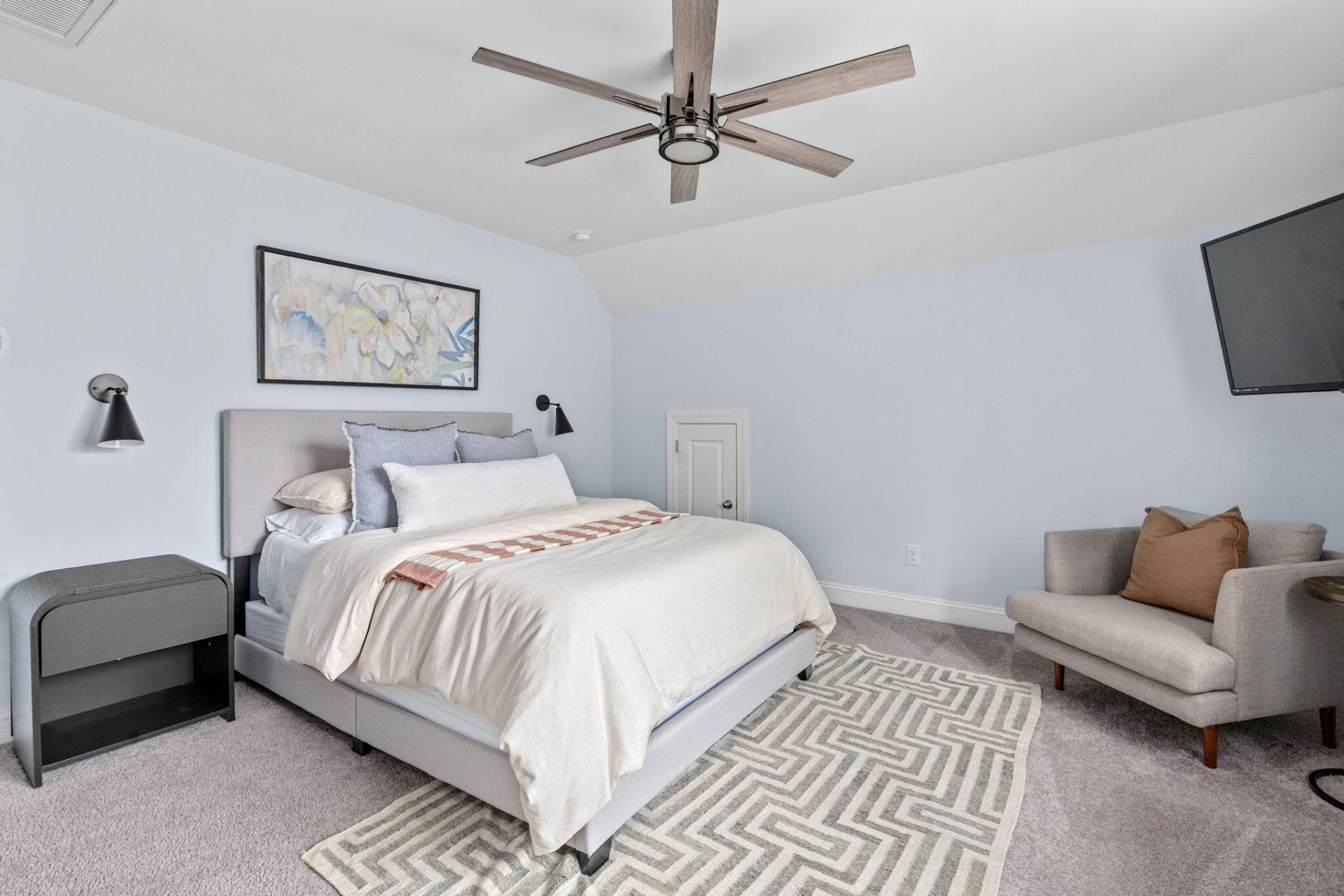 2049 Syreford Court Photo 40