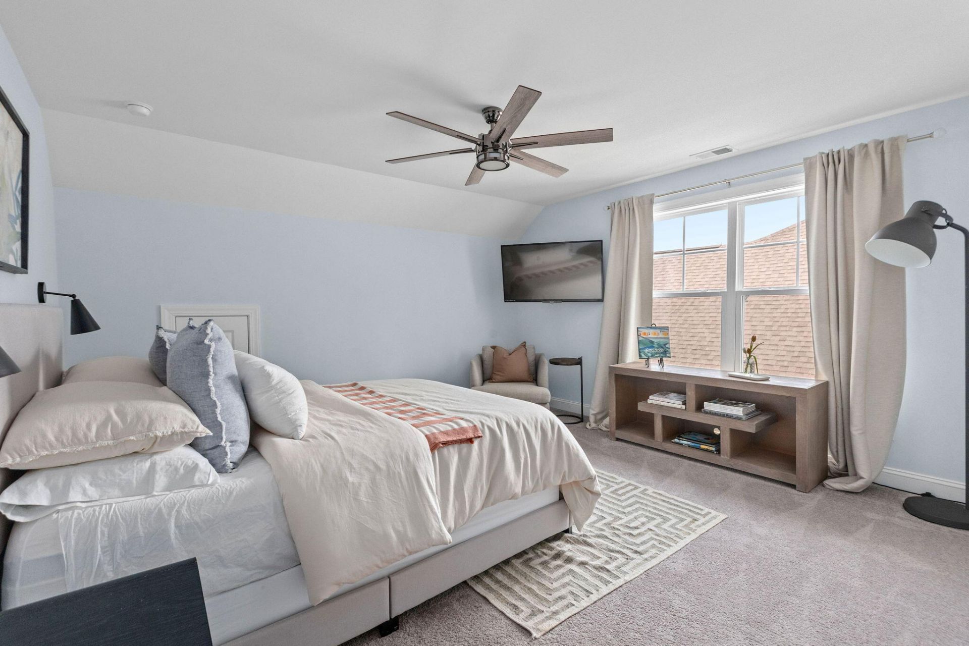 2049 Syreford Court Photo 41