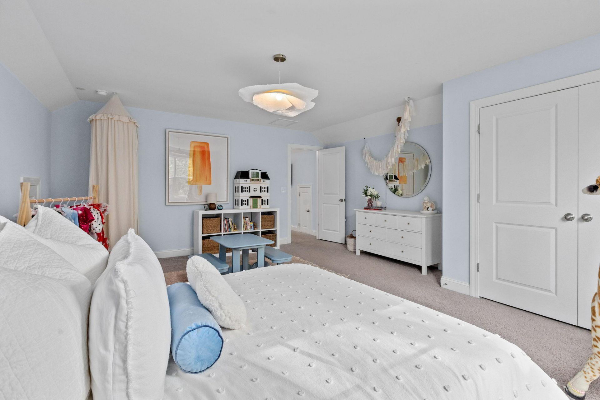 2049 Syreford Court Photo 47