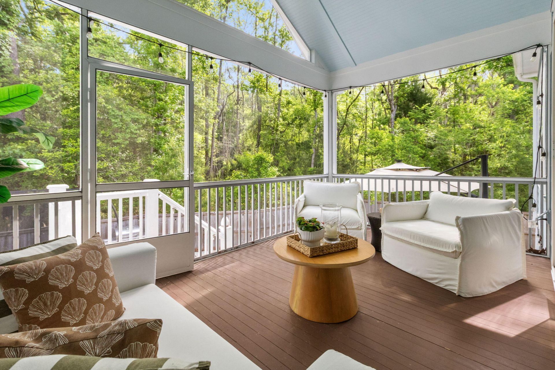 2049 Syreford Court Photo 48