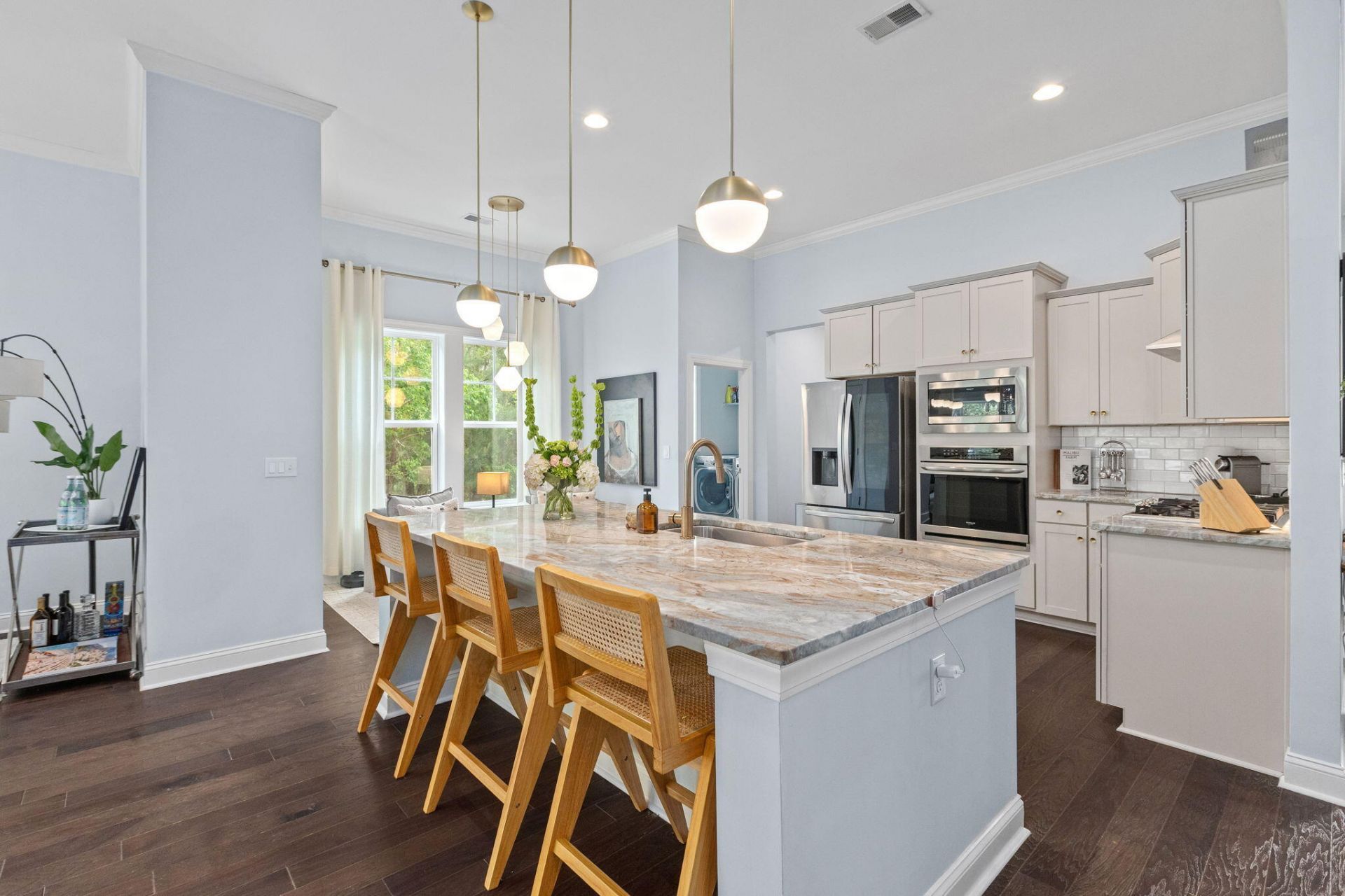 2049 Syreford Court Photo 9