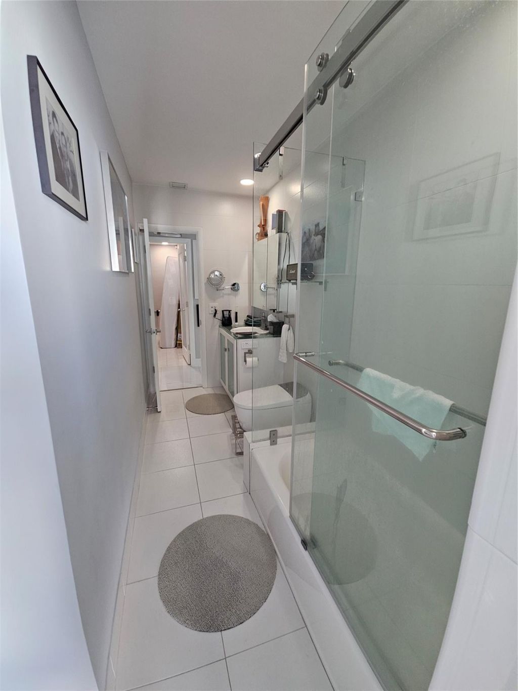 3680 NE 16th Avenue, Oakland Park, FL 33334 Photo