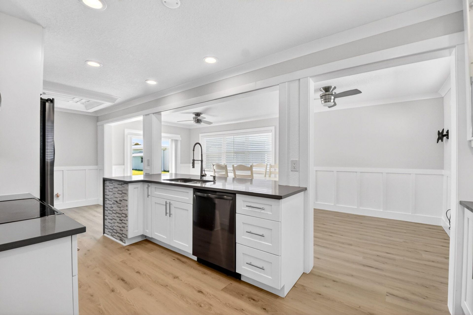 2088 SW 13th Terrace, Boynton Beach, FL 33426 Photo