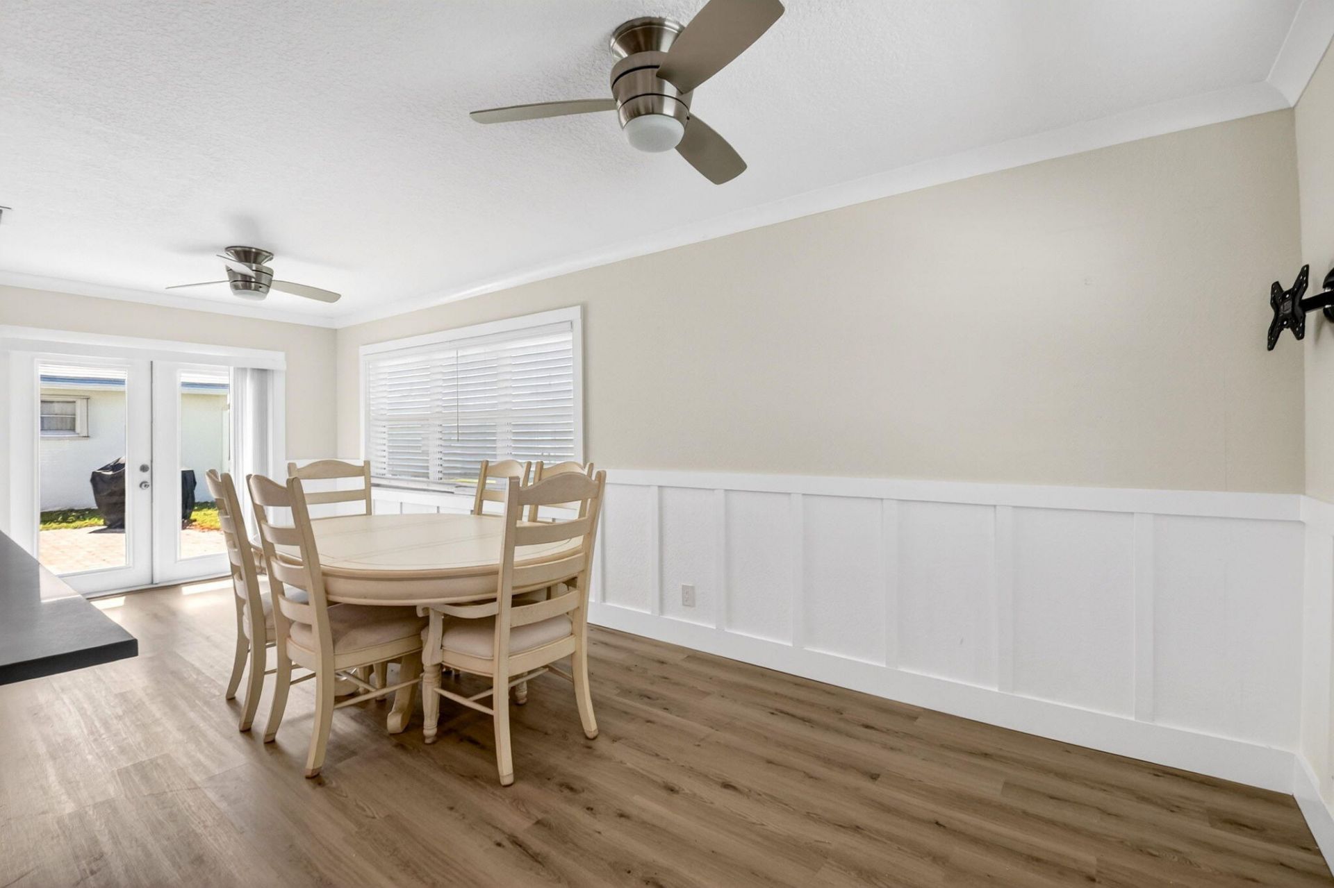 2088 SW 13th Terrace, Boynton Beach, FL 33426 Photo