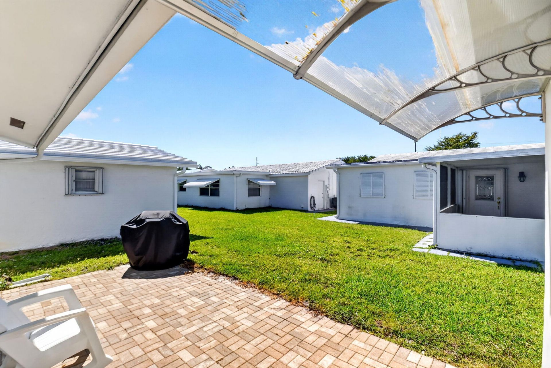 2088 SW 13th Terrace, Boynton Beach, FL 33426 Photo