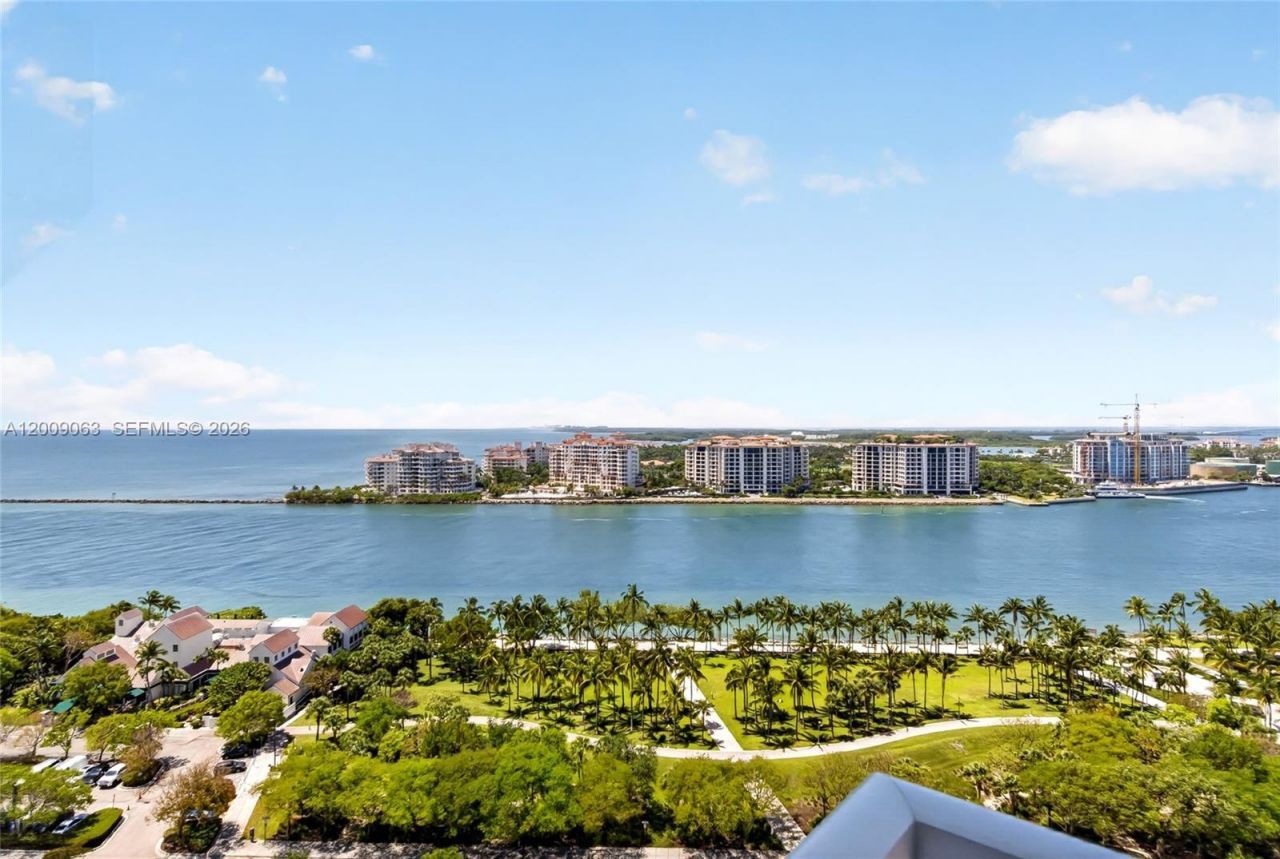 400 S Pointe Dr , Unit 2009, Miami Beach, FL 33139 Photo